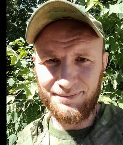  ,   Maxim, 34 ,   ,   