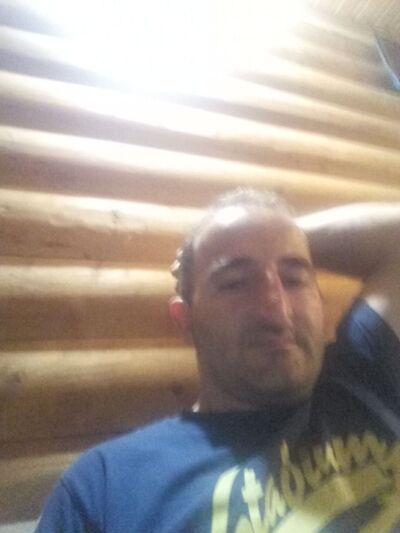  ,   Artur, 45 ,   ,   