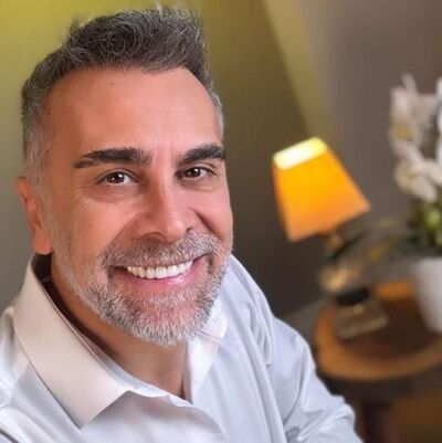  ,   Raymond scot, 60 ,   ,   
