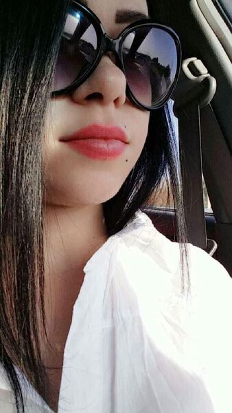  ,   Elena, 34 ,   