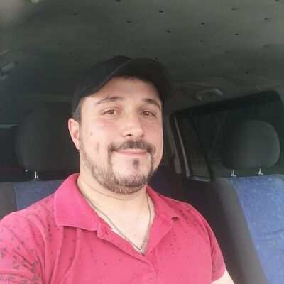  ,   Levan, 44 ,   ,   