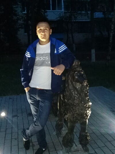  ,   Izzatjon, 29 ,   ,   