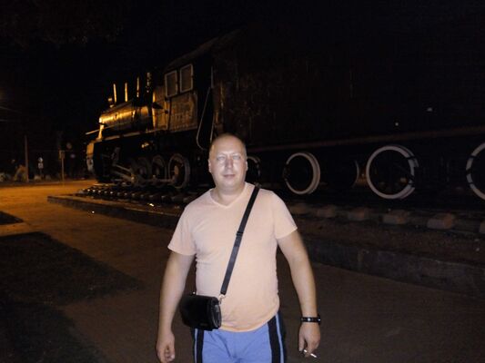  ,   Jenia, 41 ,   ,   , c 