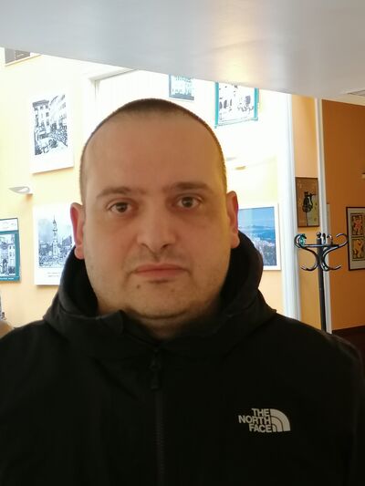  ,   Giovanni, 41 ,   ,   