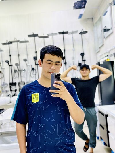  ,   Ali, 27 ,   ,   