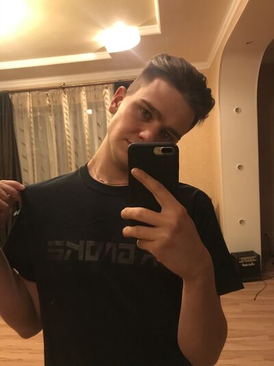  ,   Misha, 25 ,   ,   