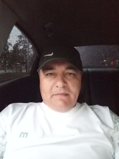  -,   Rinat, 40 ,   ,   