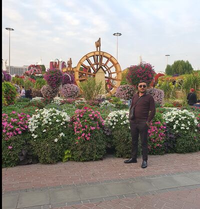  ,   Ali, 42 ,   ,   