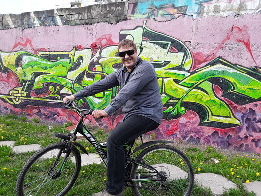  ,   Alex, 49 ,   ,   , c , 