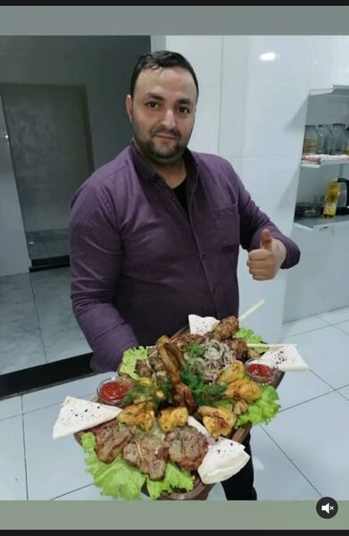  ,   Niko, 33 ,   ,   