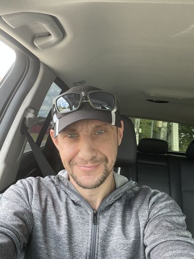  ,   Dmitry, 46 ,   c 