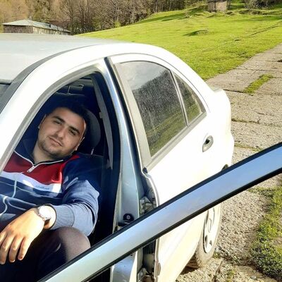  ,   Grish, 30 ,   ,   