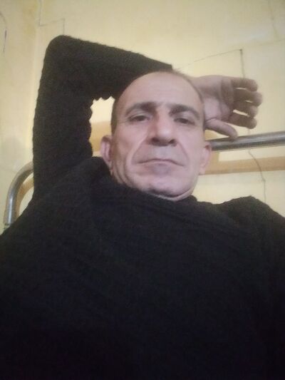  ,   Manuk, 44 ,   ,   