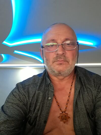 ,   Maxo, 59 ,   ,   , c 