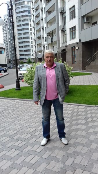 ,   Vladimir, 49 ,   ,   , c 