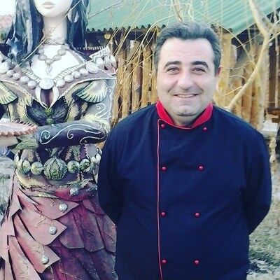  ,   Ashot, 49 ,   