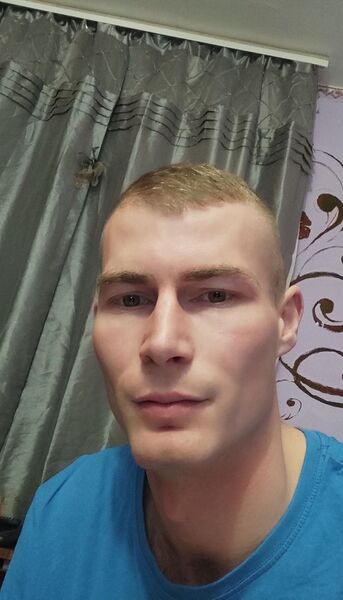  ,   Dima, 32 ,   ,   