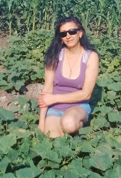  ,   Nina, 56 ,   c 