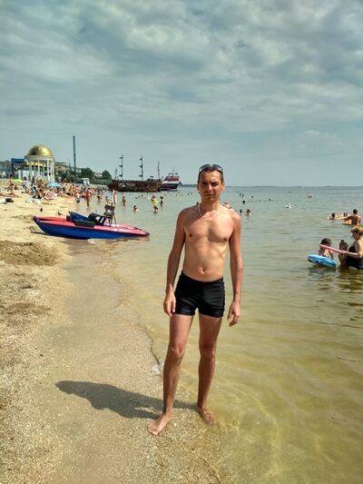  ,   Valek, 44 ,   ,   