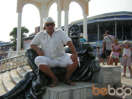  ,   Alex, 56 ,   