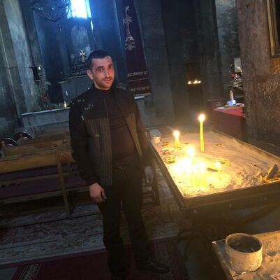  ,   Vardan, 36 ,   ,   