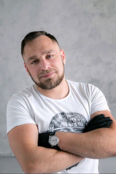  ,   Kasper, 37 ,   ,   