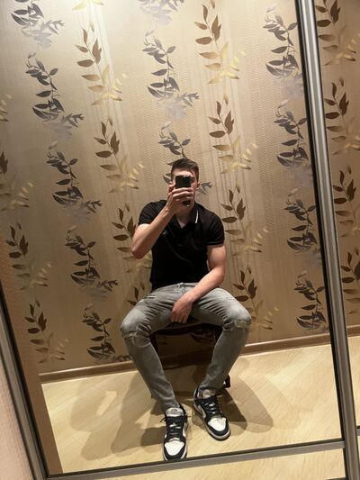  Tychy,   Hleb, 25 ,   ,   