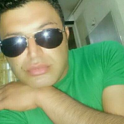  Muscat,   Afshin, 33 ,   ,   , c 