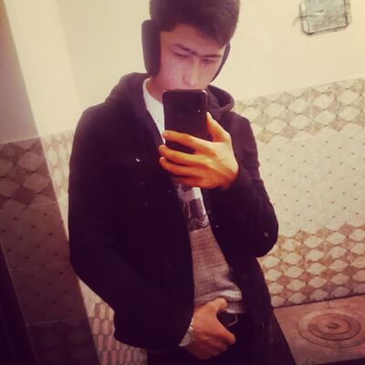  ,   Alic, 25 ,   ,   , c 