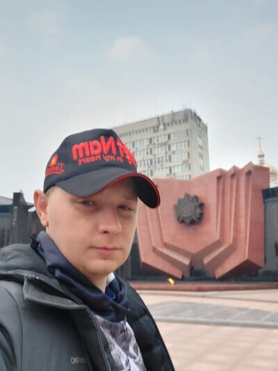  --,   , 32 ,   c 
