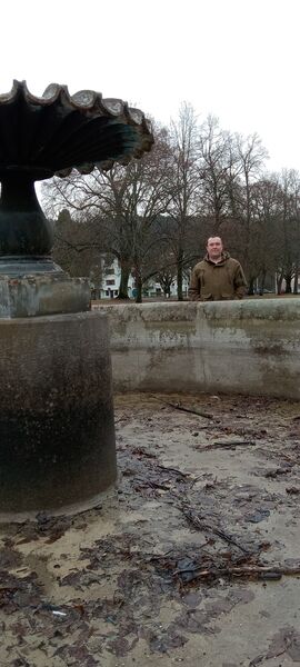 Praha,   Jurijs, 42 ,   ,   , c , 