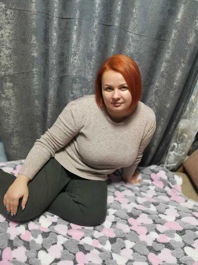  ,   Elena, 34 ,   c 