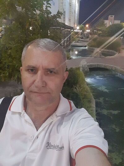  ,   Igor, 53 ,   ,   , c 