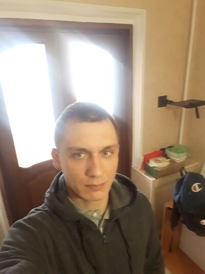  ,   Maxim, 39 ,   ,   , c 