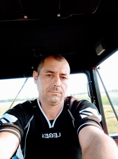  ,   Valeriu, 48 ,   ,   