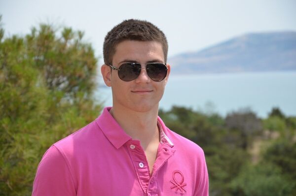  ,   Vasiliy, 27 ,   