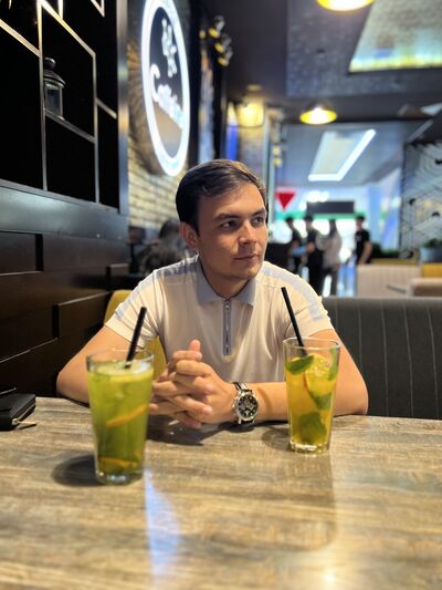  ,   Zafar, 24 ,   ,   