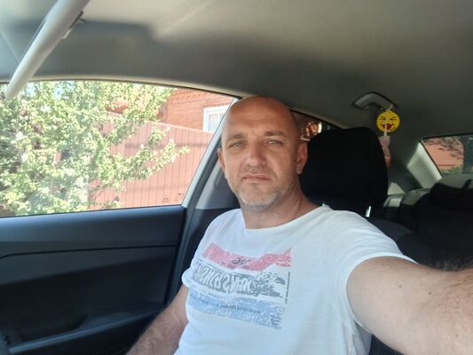 ,   Alex, 40 ,   ,   , c 