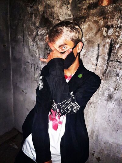  ,   Alexander, 21 ,   ,   