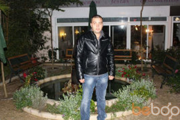  2689428  Petya, 38 ,    