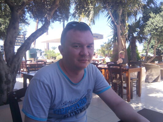  ,   Stas, 43 ,   