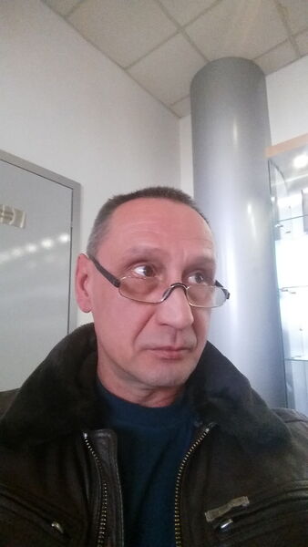  ,   Nik, 58 ,   c 