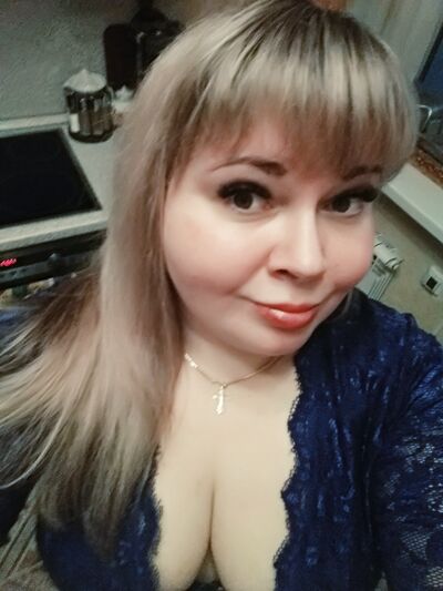  -,   Marina, 42 ,   ,   