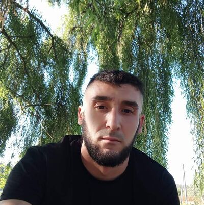  ,   Sergiu, 32 ,   ,   
