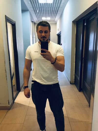  ,   George, 33 ,   ,   