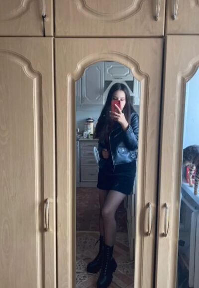  ,   Milana, 27 ,   ,   , 