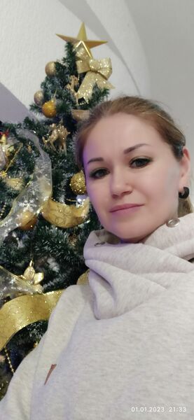  ,   Nadezhda, 40 ,   ,   