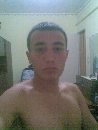  ,   Farrux, 31 ,   ,   , c 