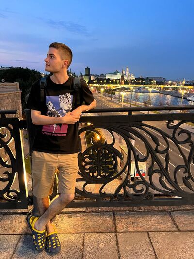  ,   Denis, 24 ,   ,   , c , 