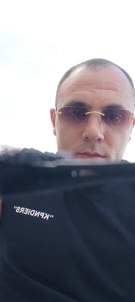 ,   Tigran, 26 ,   ,   